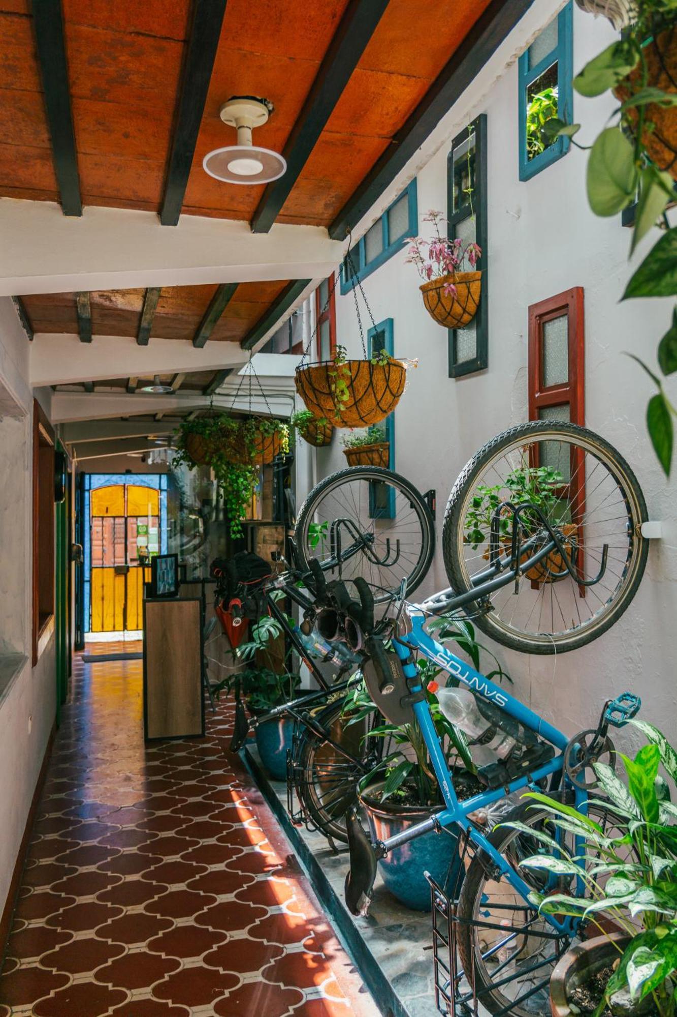 Hotel Casa Capirucho à Antigua Extérieur photo