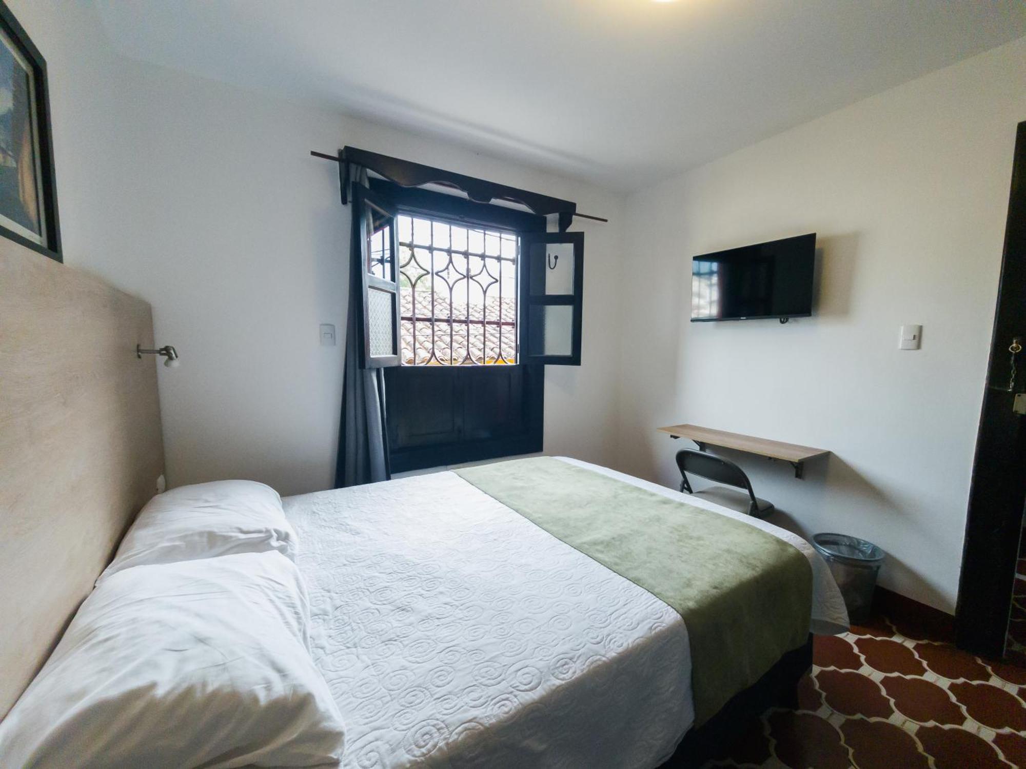 Hotel Casa Capirucho à Antigua Extérieur photo